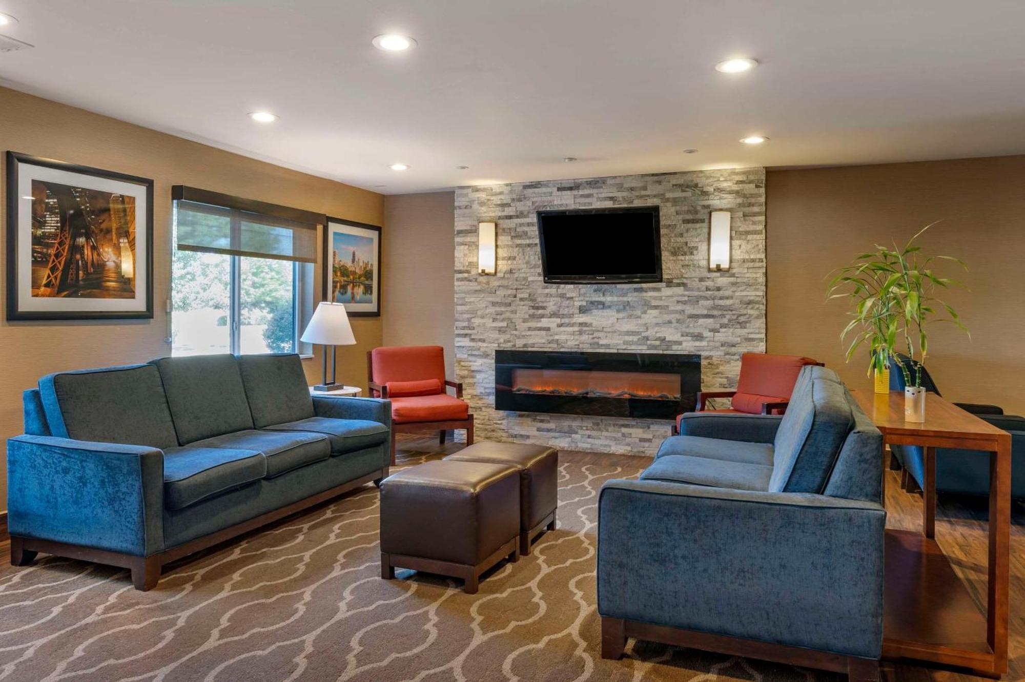 Comfort Inn Romeoville - Bolingbrook Εξωτερικό φωτογραφία